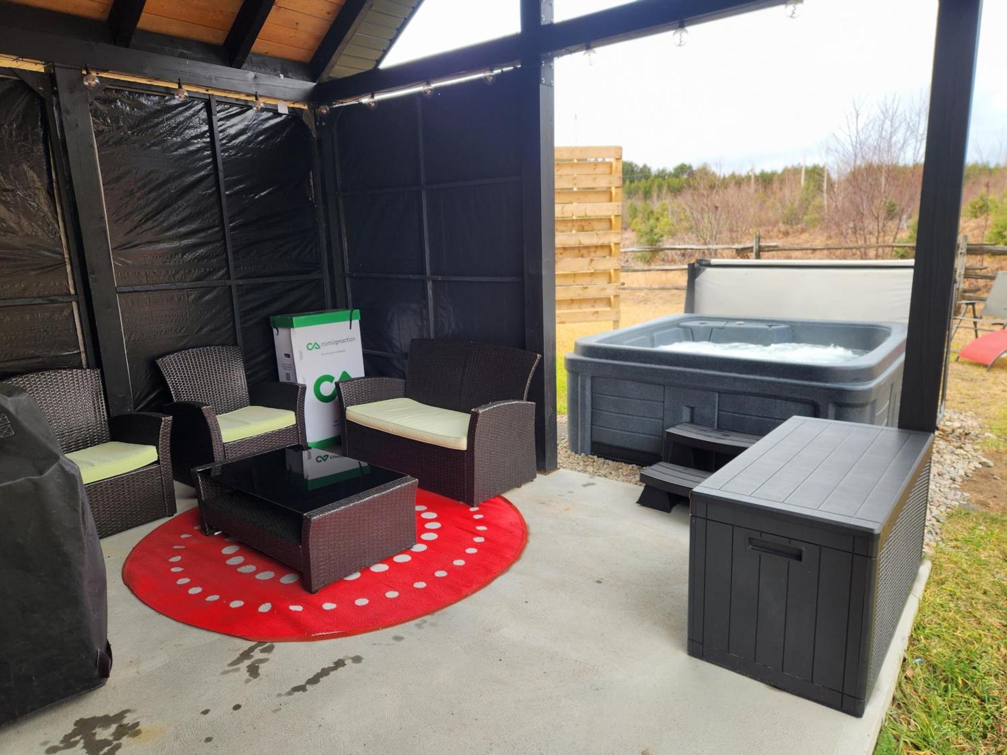 Les Chalets Double K # 3 Saint-Alexis-des-Monts Exterior foto